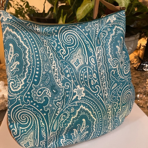 🌟🌟Etro Paisley Crossbody. - Picture 1 of 14
